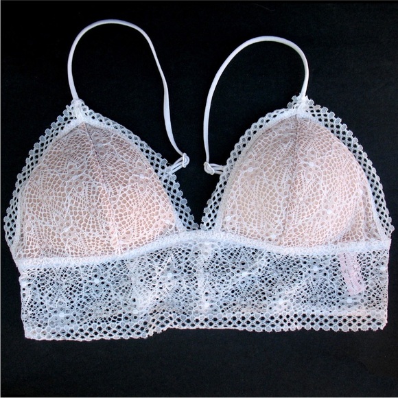 Victoria's Secret Other - Victoria's Secret Bra Under Bust Lace Cups Lightweight White Size Medium EUC